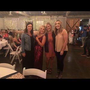 Meet your Posher, Nina